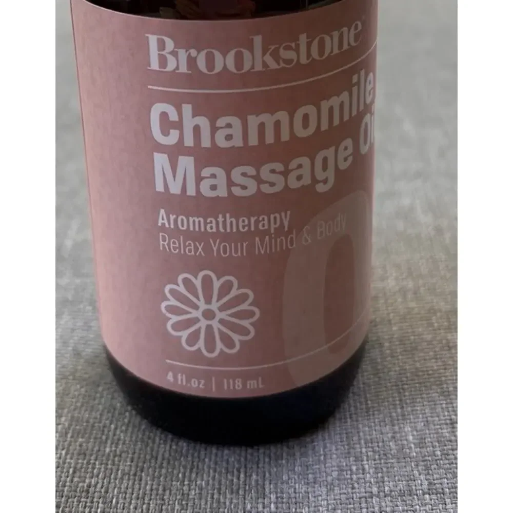 New BROOKSTONE CHAMOMILE Multi Use Massage Oil 4 fl oz Aromatherapy
